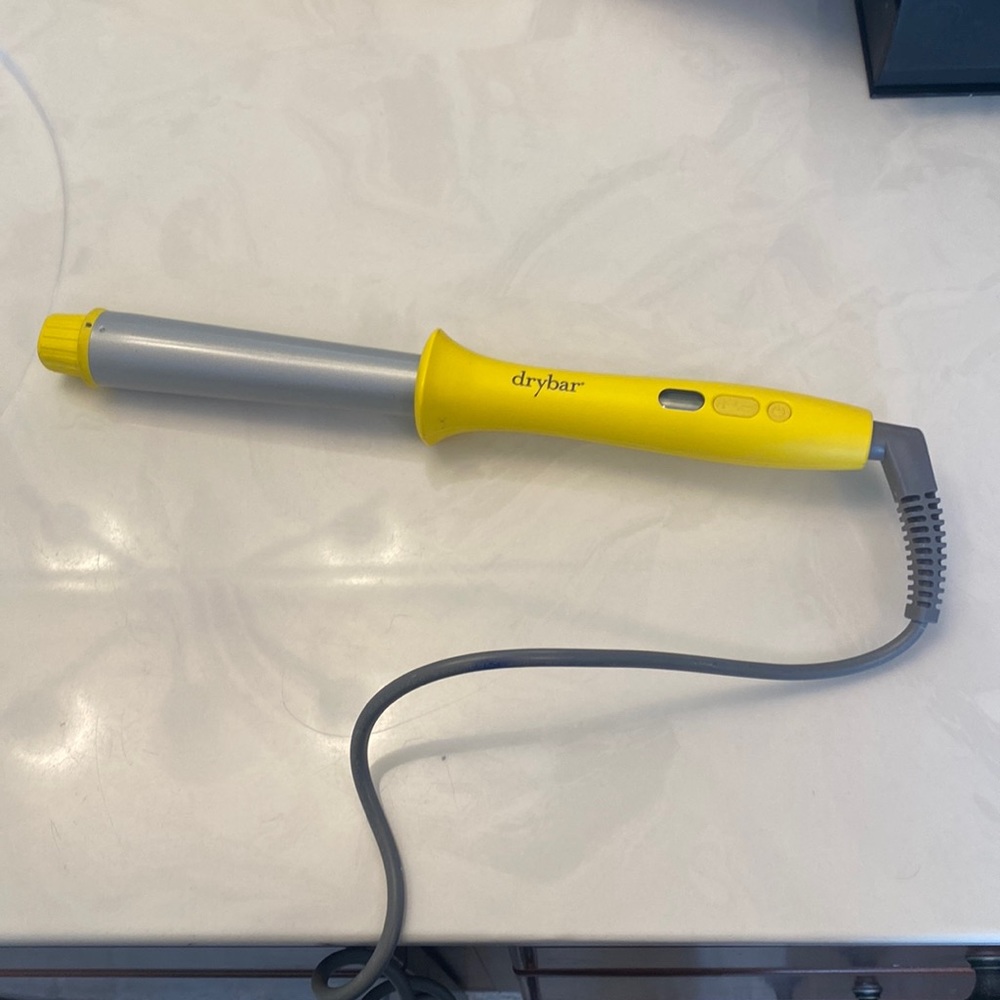 Dry Bar Styling Wand “The Wrap Party”